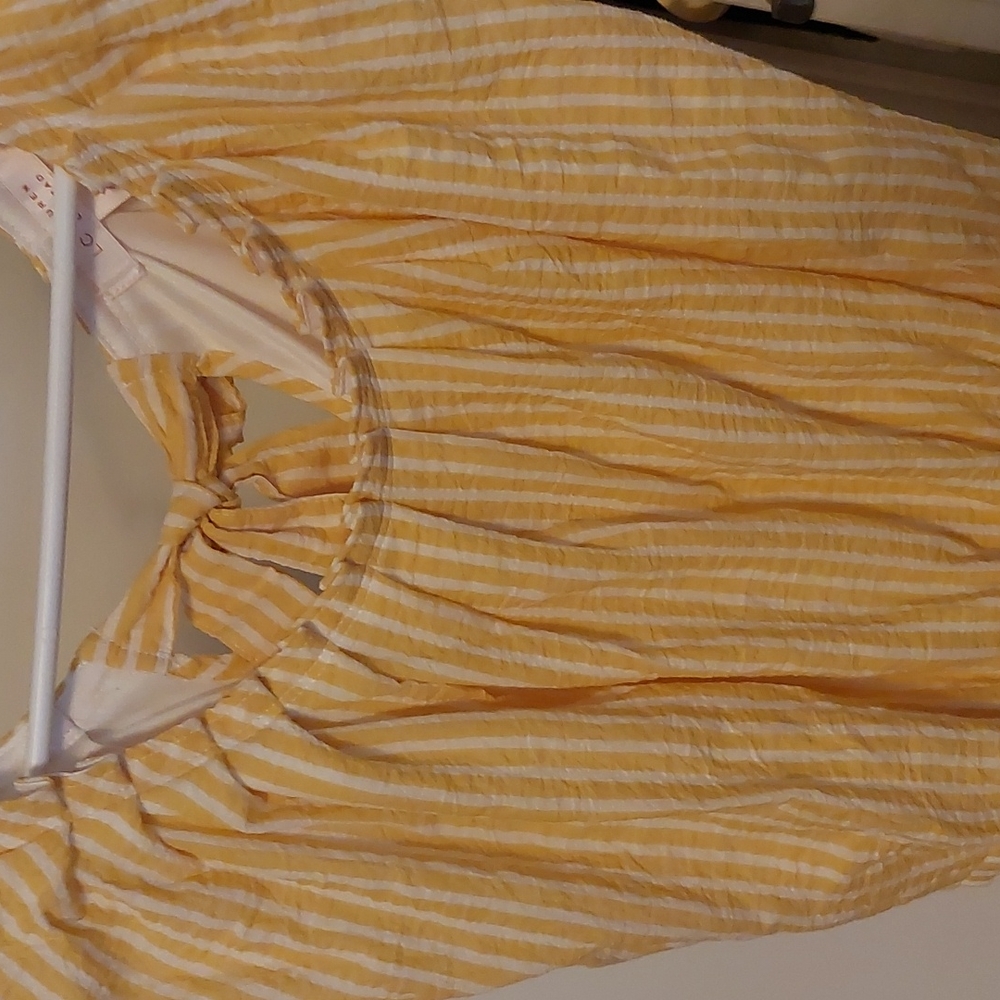 Dress - Picture 4 of 4